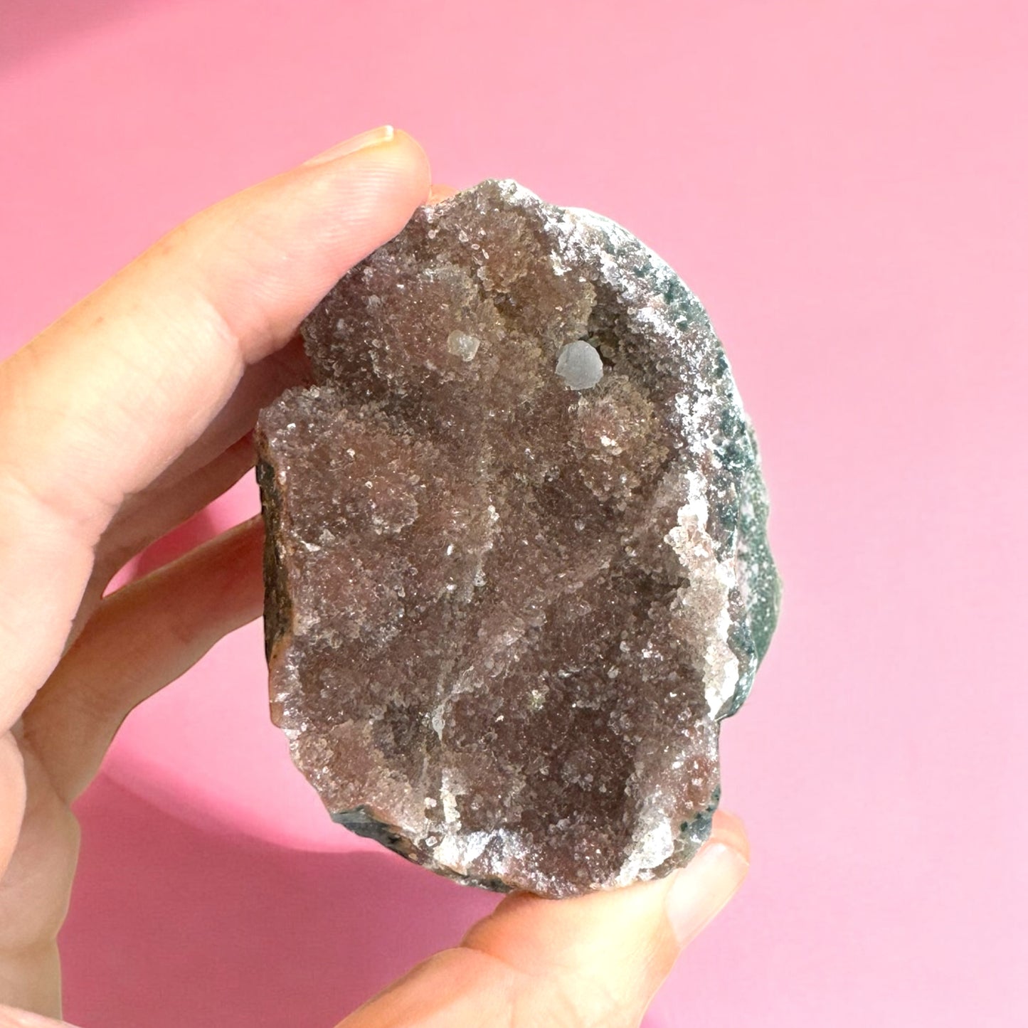 Rainbow Amethyst Cupcake (g)