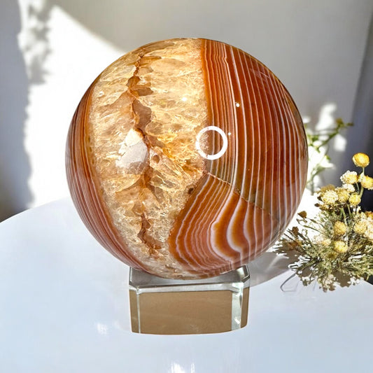 Carnelian Sphere (G) 6cm