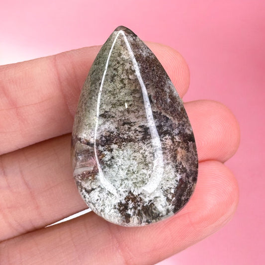 Garden Quartz Cab