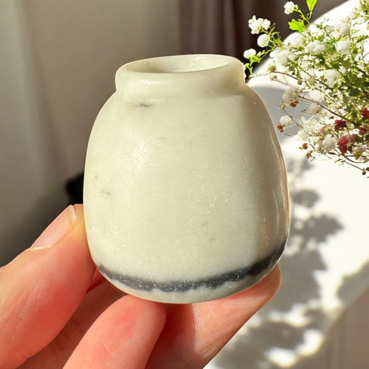 Tai Chi Jasper Mini Vase Carving