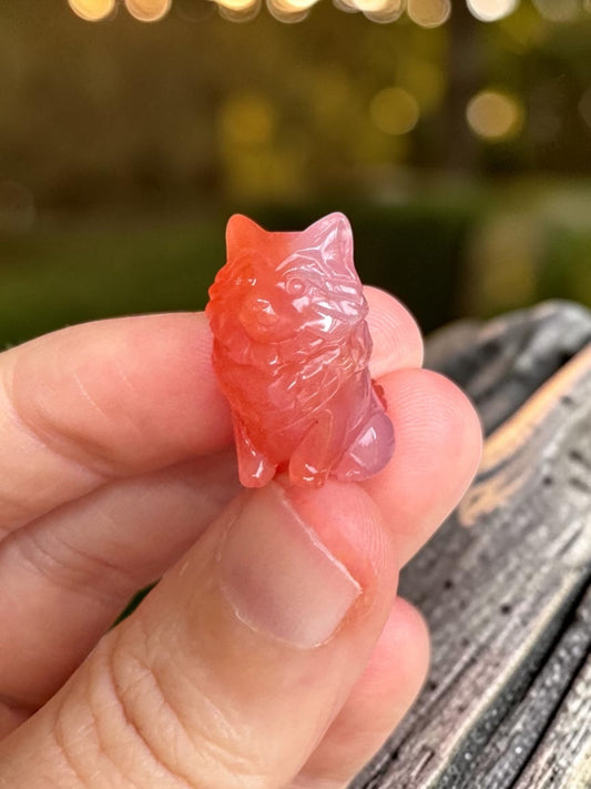Alashan Agate Mini Wolf Carving
