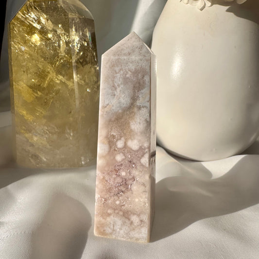 Pink Amethyst and Flower Agate Point (V) 9cm