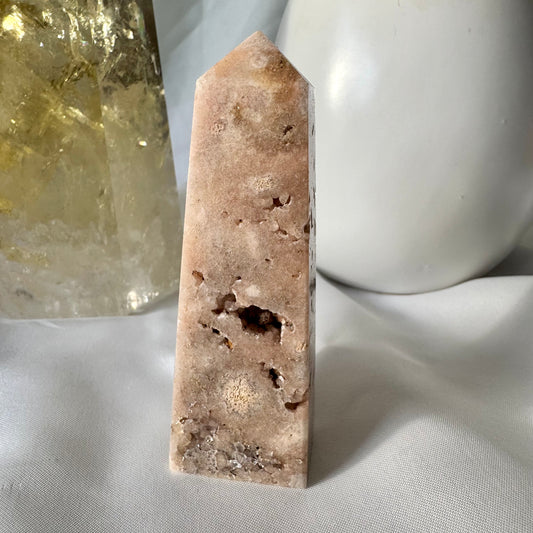 Pink Amethyst and Flower Agate Point (NN) 8.5cm