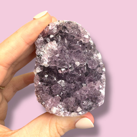 Small Amethyst Cutbase (B)