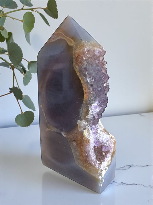 Druzy Agate and Amethyst Tower 12.5cm