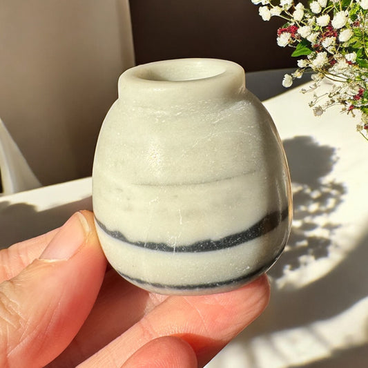 Tai Chi Jasper Mini Vase Carving