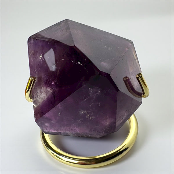 Amethyst freeform with Stand (C)
