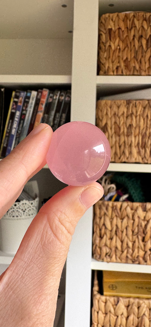 HQ Bubblegum Pink Rose Quartz Sphere with Asterim