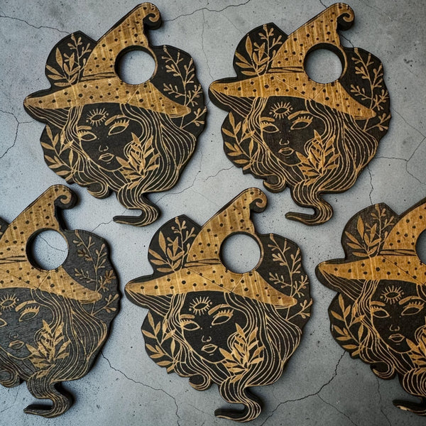 Witch Season Wooden Sphere Stand