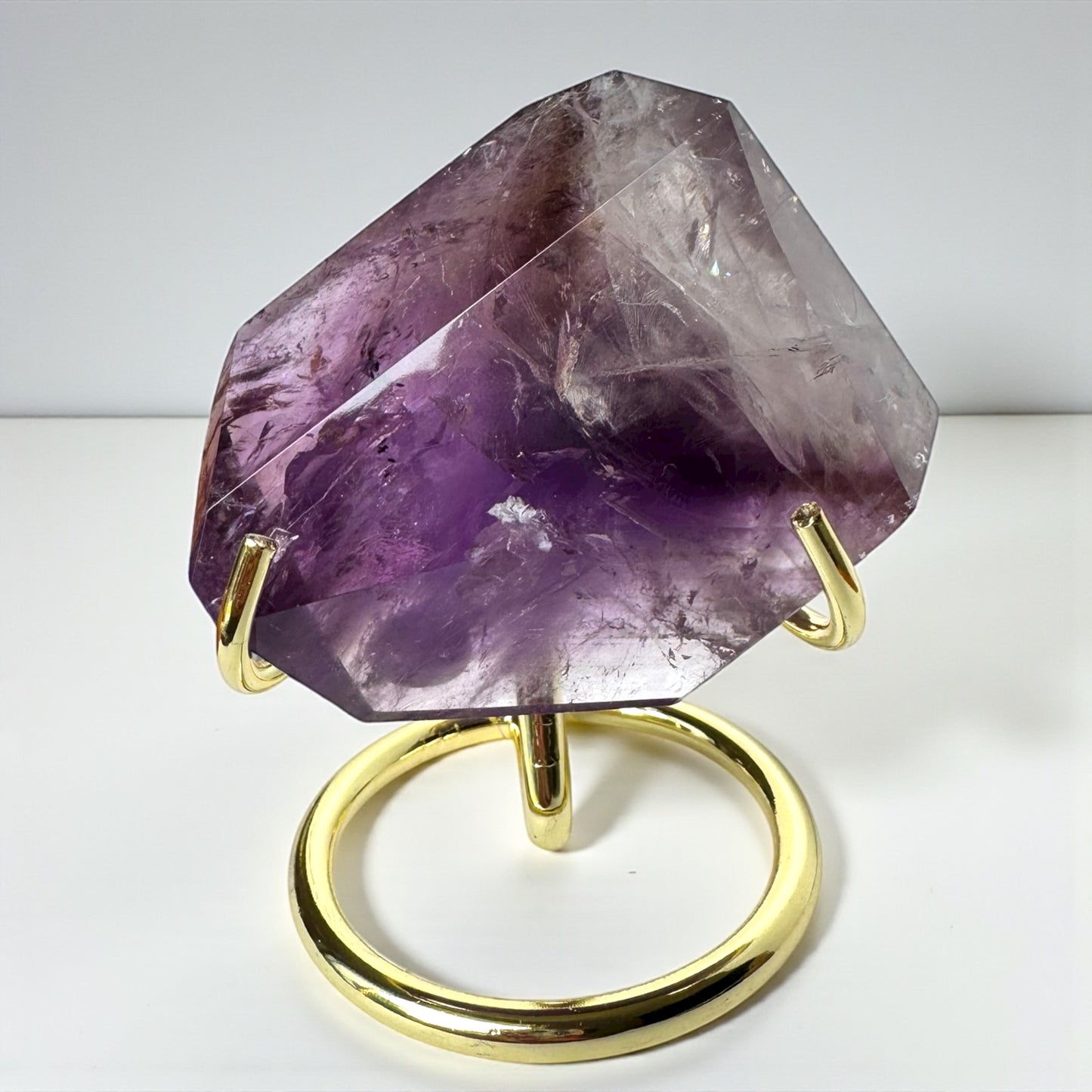 Amethyst freeform with Stand (b)