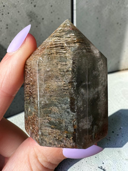 Garden Quartz (lodolite) Point