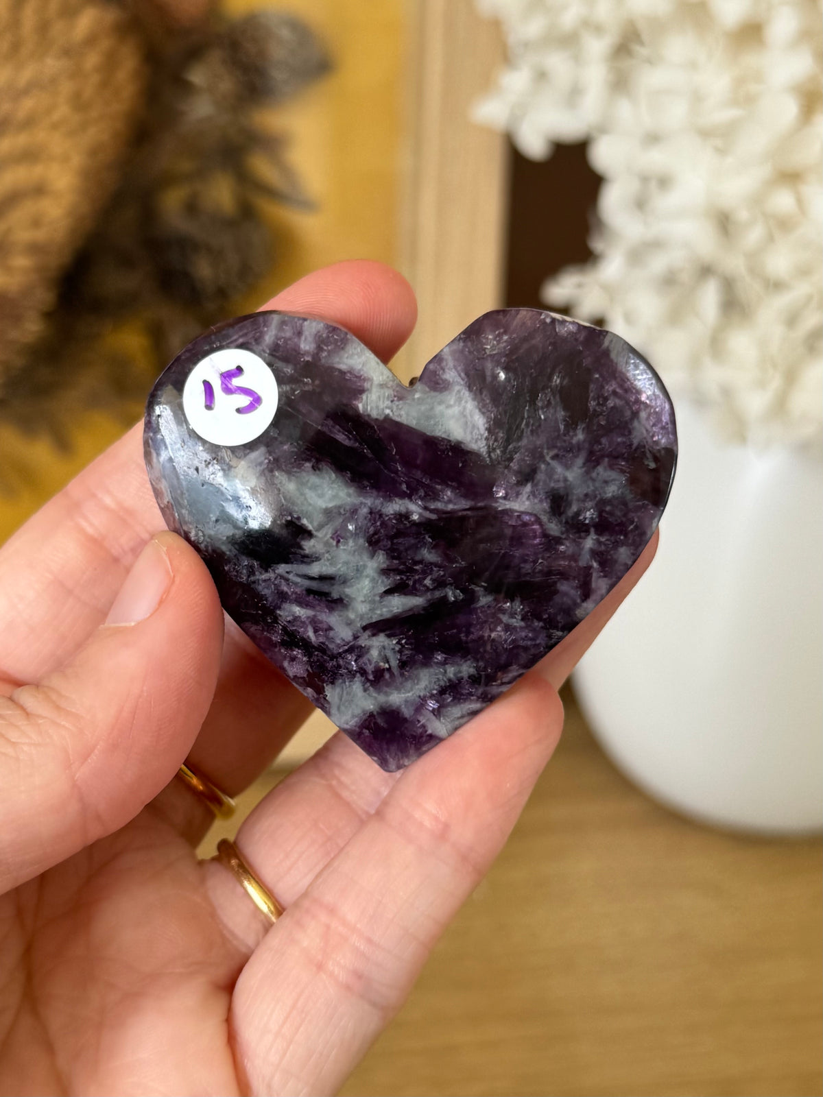 Mica Heart Carving