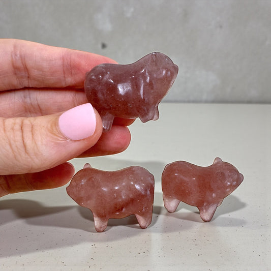 Strawberry Quartz Mini Pig Carvings