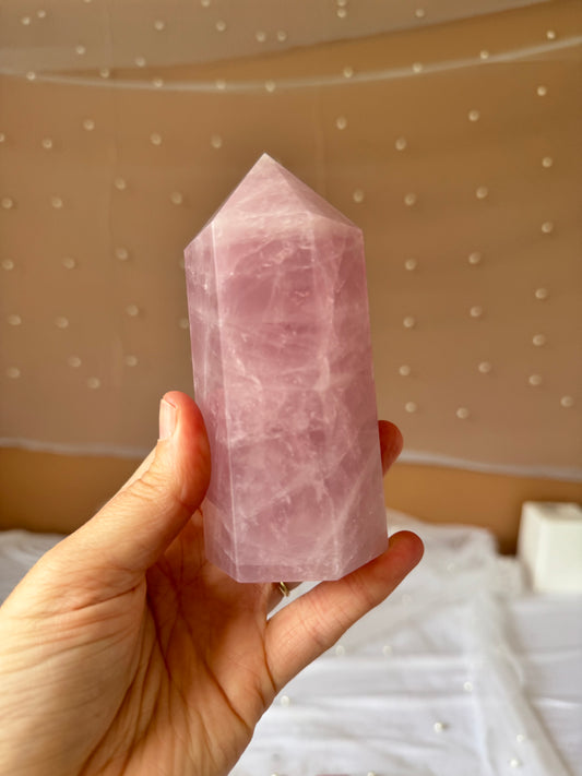 Lavender Rose Quartz Tower (aa)
