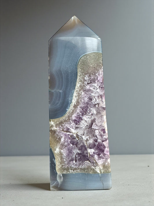 Druzy Agate and Amethyst Tower 15.5cm
