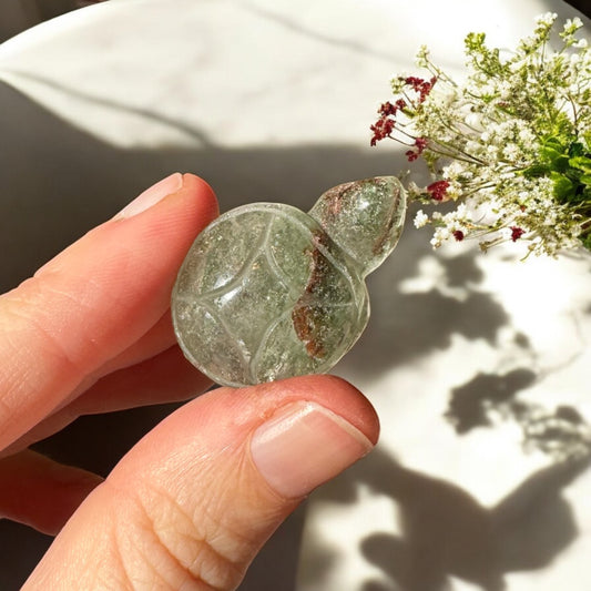 Garden Quartz Mini Turtle Carving