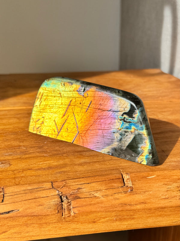 HQ Rainbow Labradorite Freeform