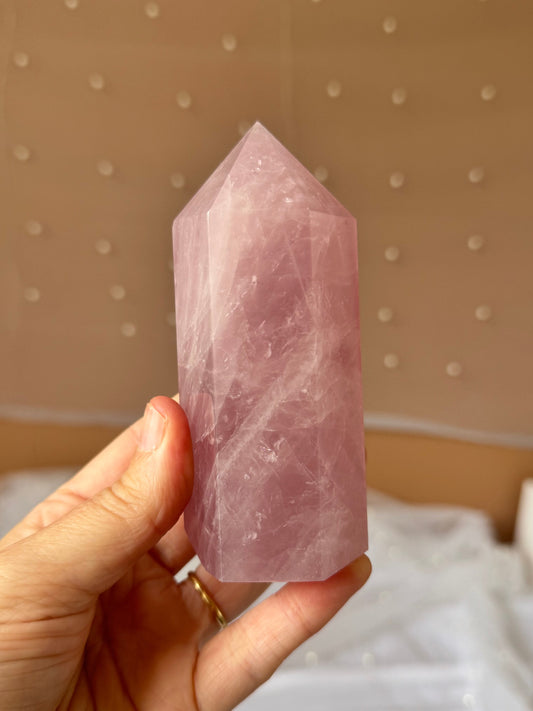 Lavender Rose Quartz Tower (i)