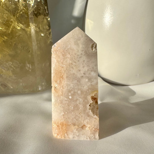 Pink Amethyst and Flower Agate Point (ii) 6.5cm