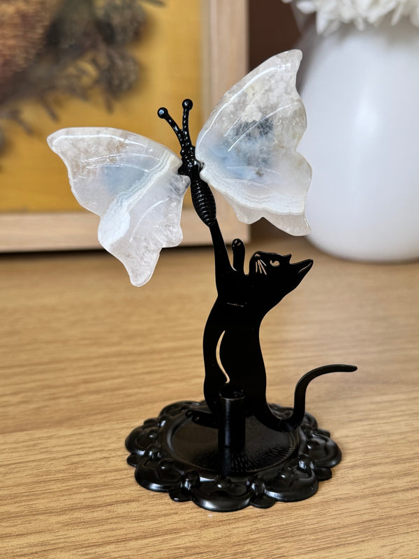 Agate Cat Chasing Butterfly Carving