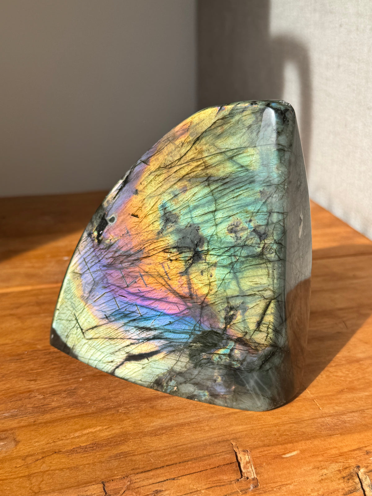 HQ Rainbow Labradorite Freeform