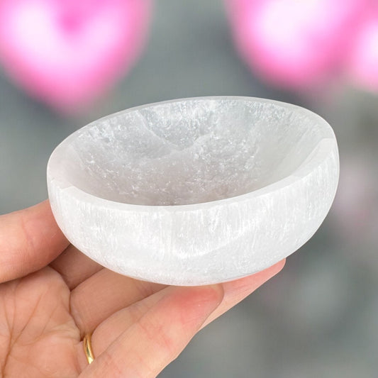 Small Selenite Bowl (6cm) - Intuitively Chosen