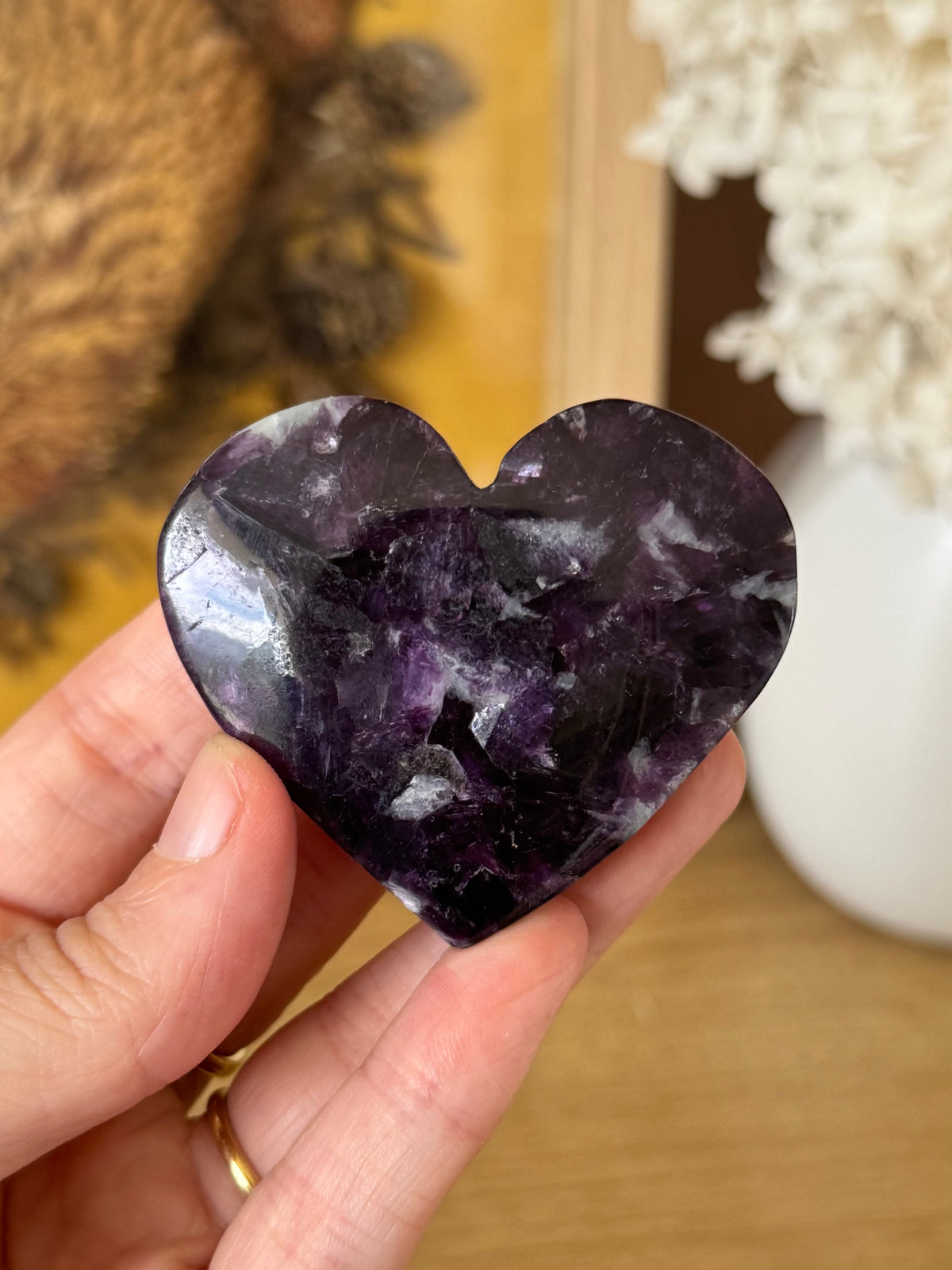 Mica Heart Carving