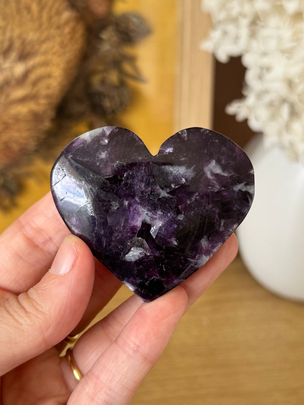Mica Heart Carving