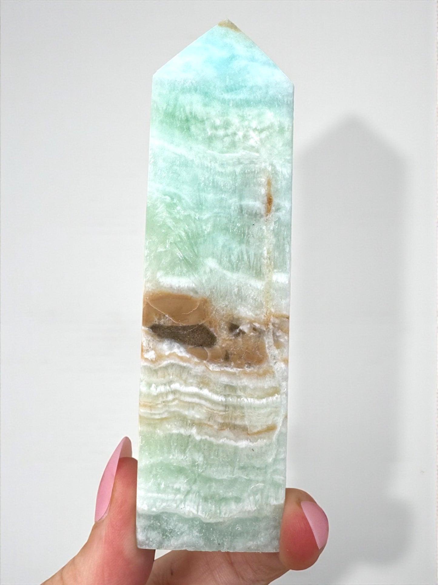 Aragonite Tower 11cm (A)
