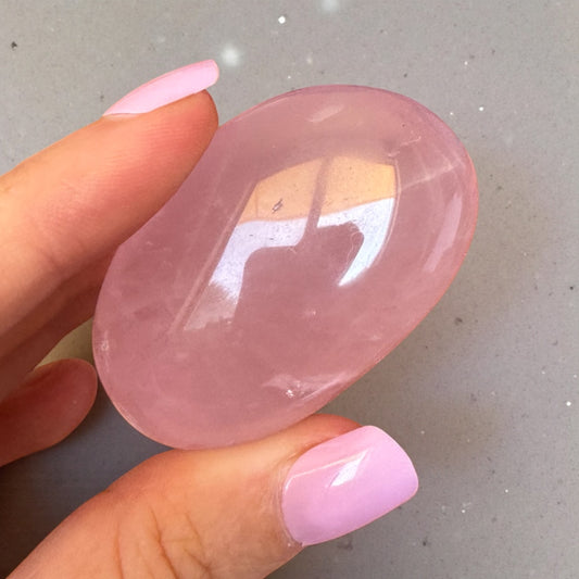 Rose Quartz Palmstone (b)