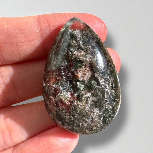 Garden Quartz Cab